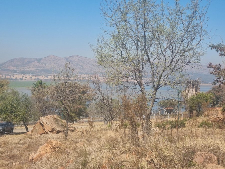 Commercial Property for Sale in Kosmos Ridge North West